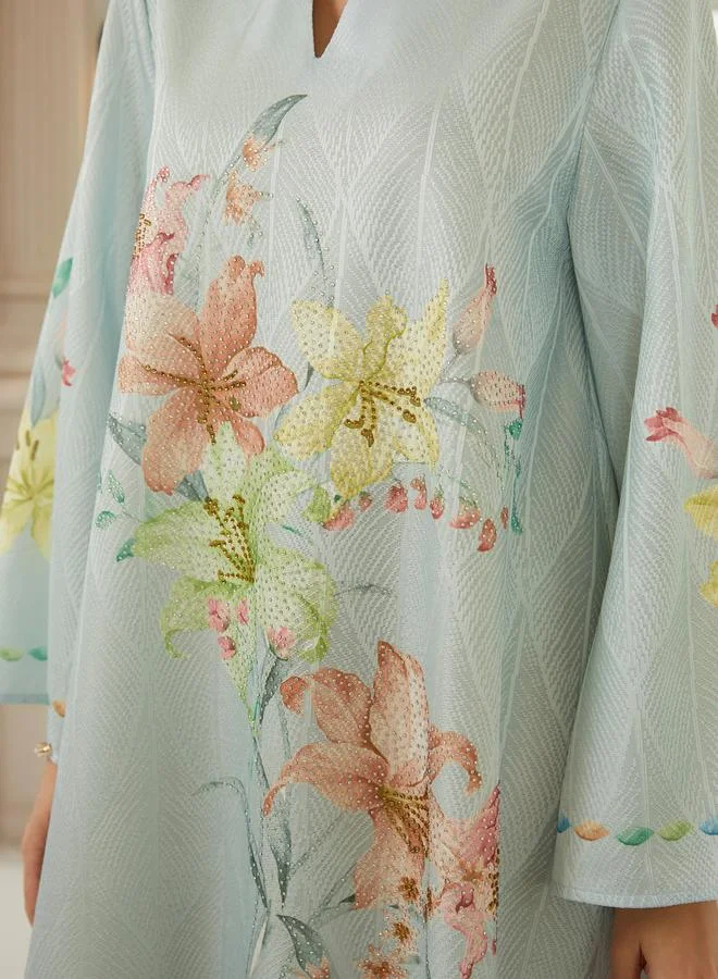 تايك تو جلابية بياقة ونسيج بارز وطبعة زهور